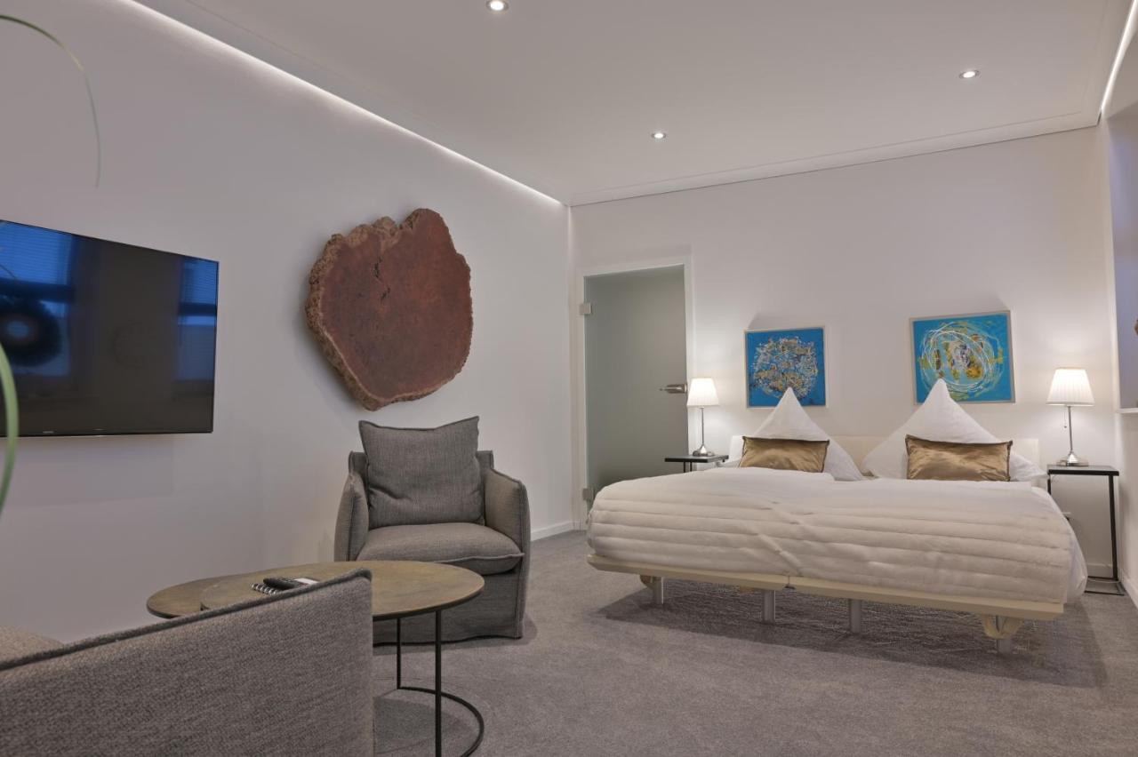Ferienwohnung Uhrwerk เฟลนส์บวร์ก ภายนอก รูปภาพ